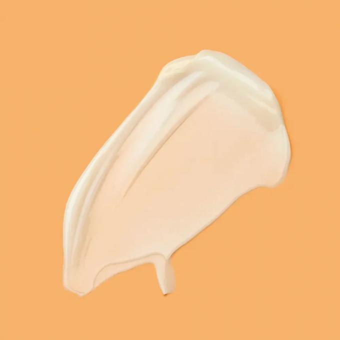 Tái sinh Niacinamide và Retinol dưới kem mắt để chống lão hóa 1